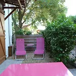 Lou Garbin Hotel Saint-Laurent-dʼAigouze