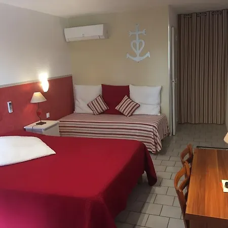 Lou Garbin 3* Сен-Лоран-Д'Эгуз